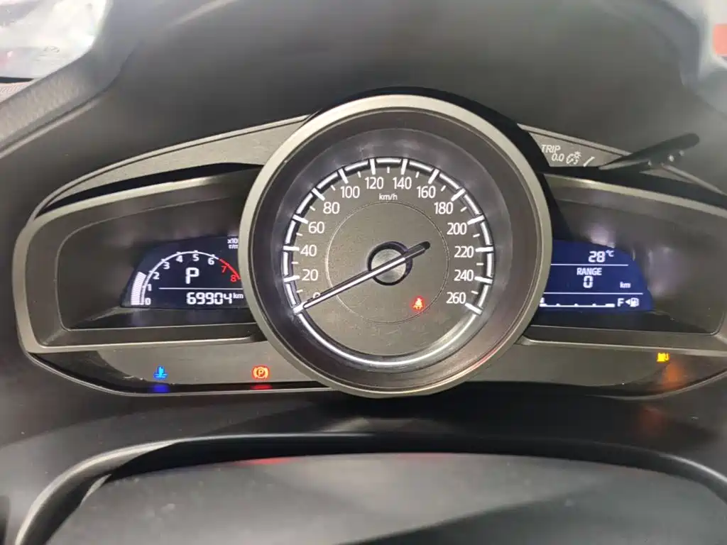 Mazda 3 Axela — миниатюра 12
