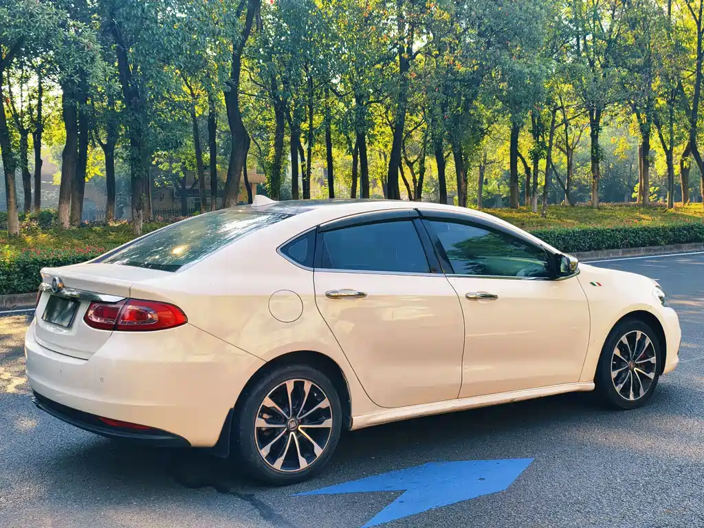 Fiat Viaggio — миниатюра 7