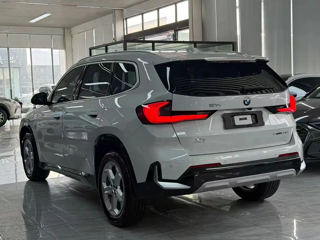 BMW X1 — миниатюра 14