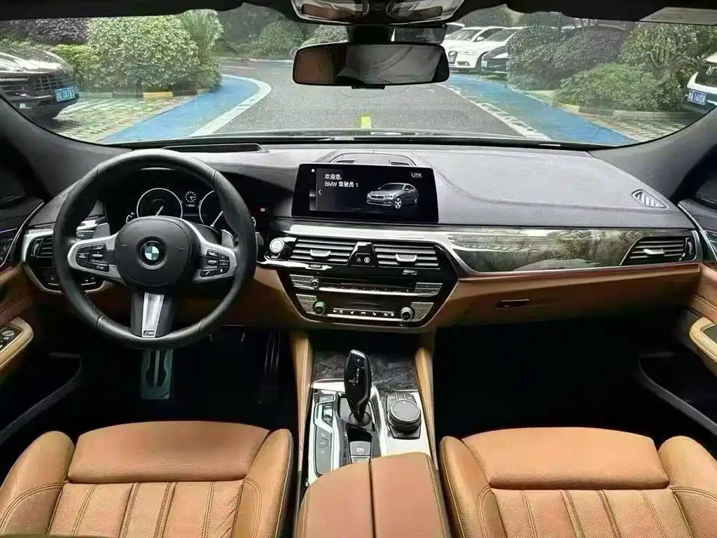 BMW 6 Series GT — миниатюра 8