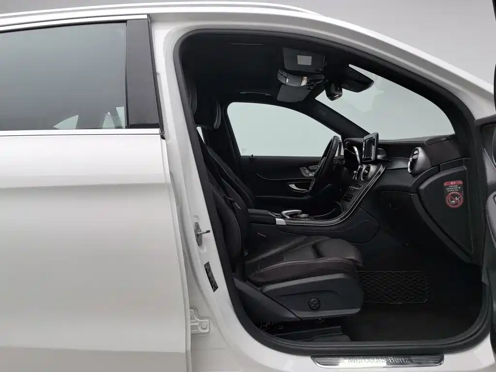 Mercedes-Benz GLC — миниатюра 23