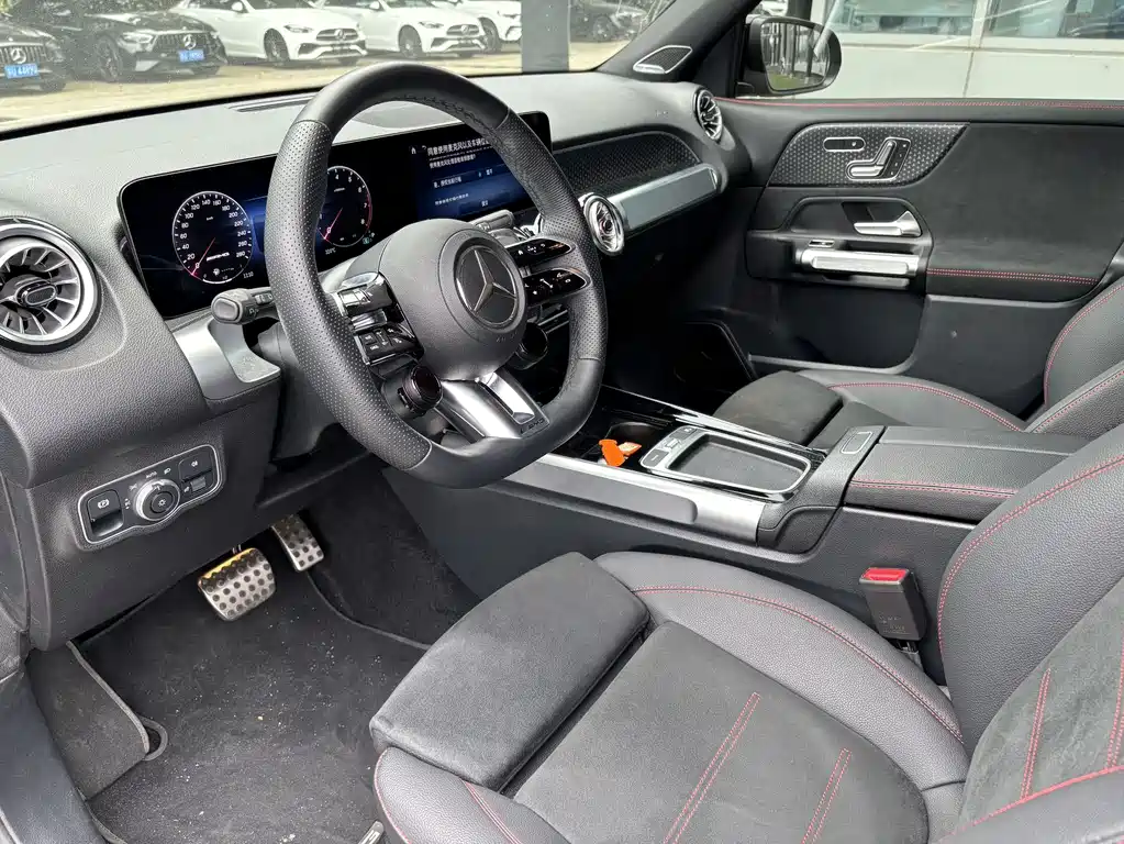 Mercedes-Benz GLB A MG 2024 AMG GLB 35 4MATIC