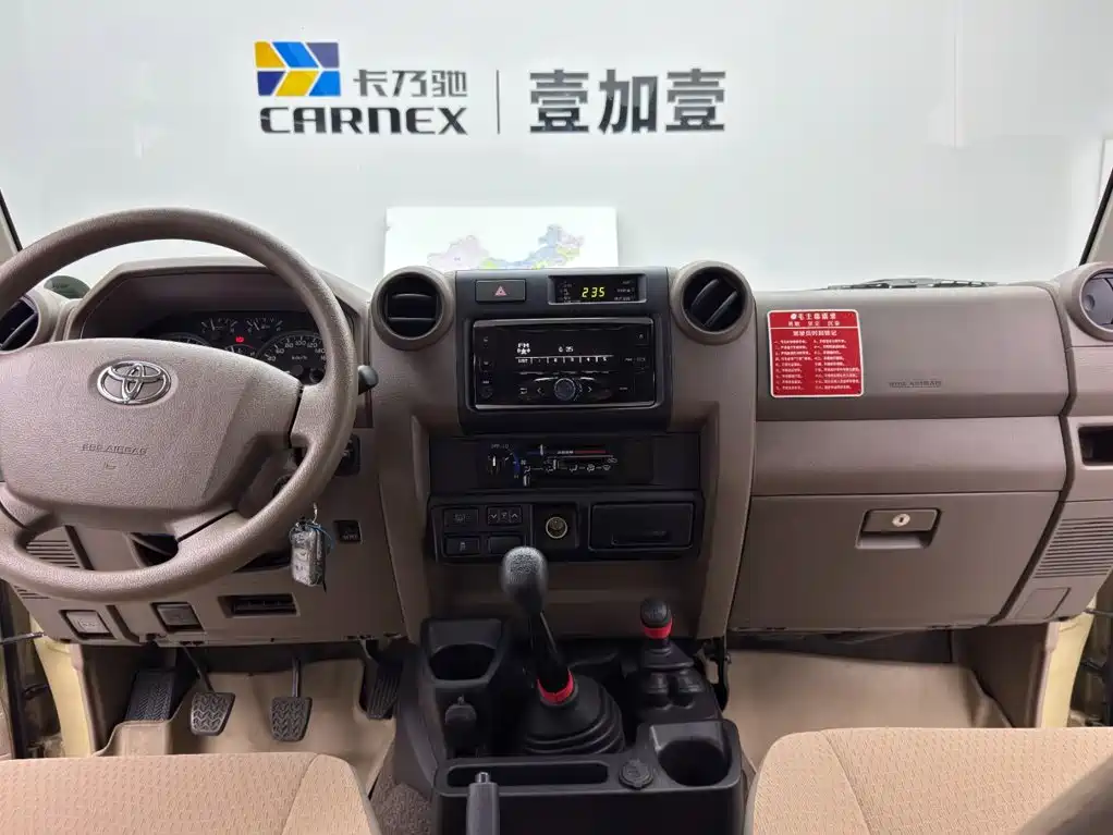 Toyota Land Cruiser — миниатюра 12