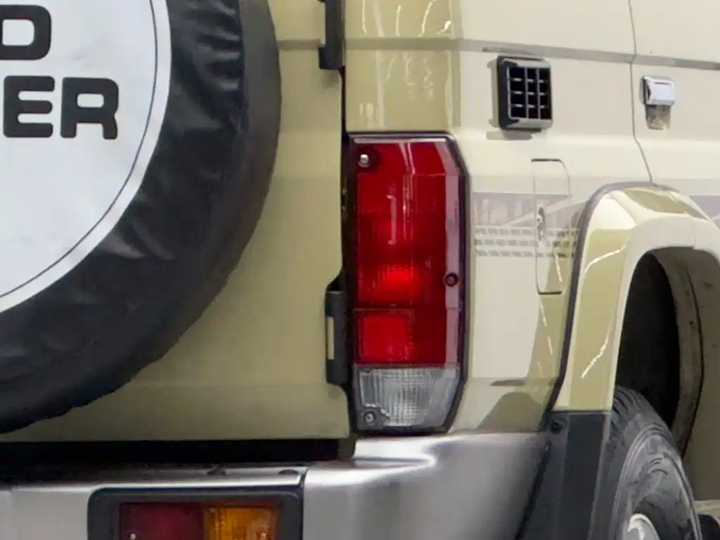 Toyota Land Cruiser — миниатюра 6