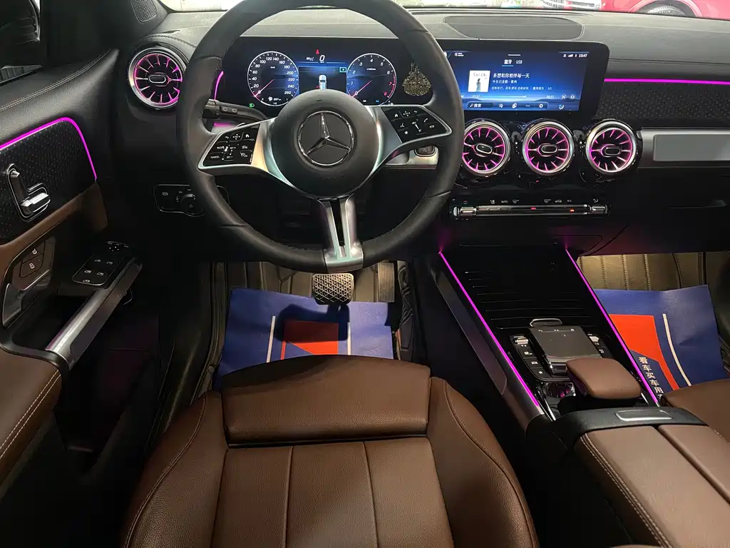 Mercedes-Benz GLB — миниатюра 22