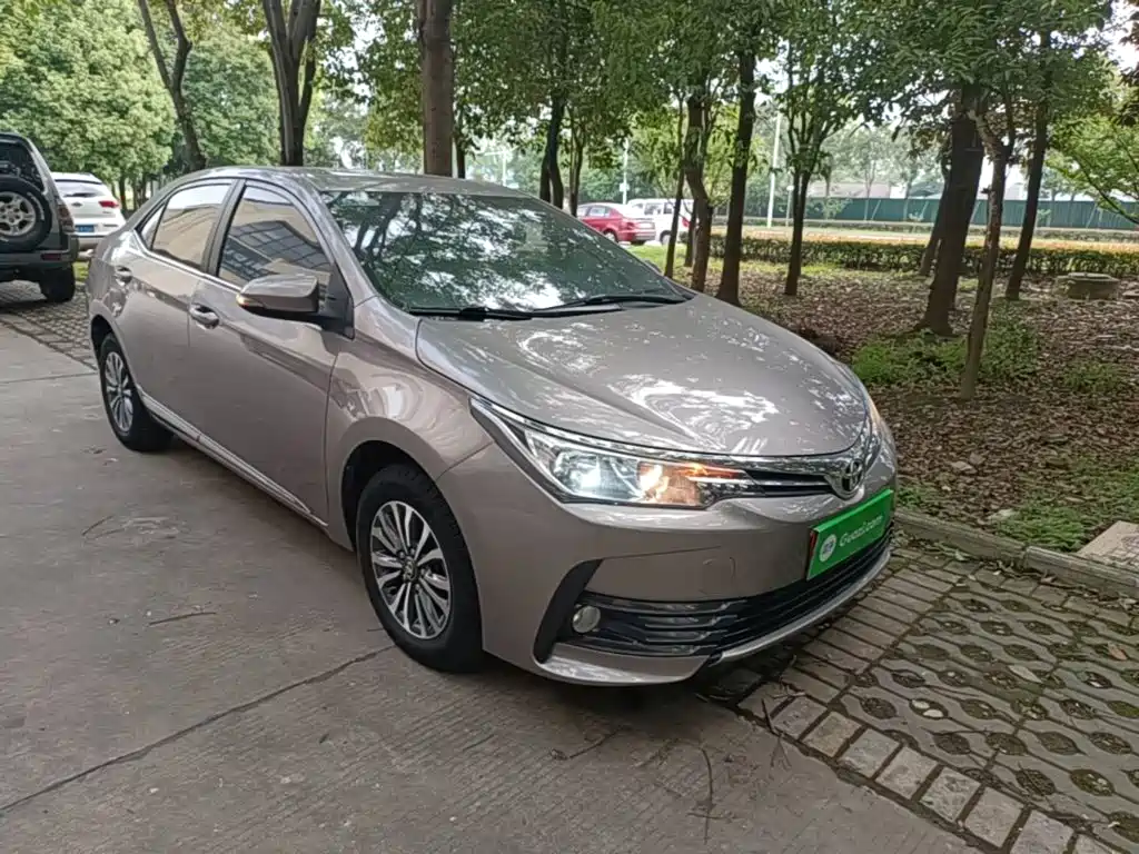 Toyota Corolla — миниатюра 22