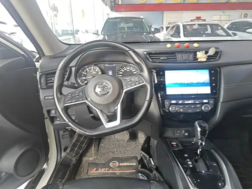 Nissan X-Trail — миниатюра 11
