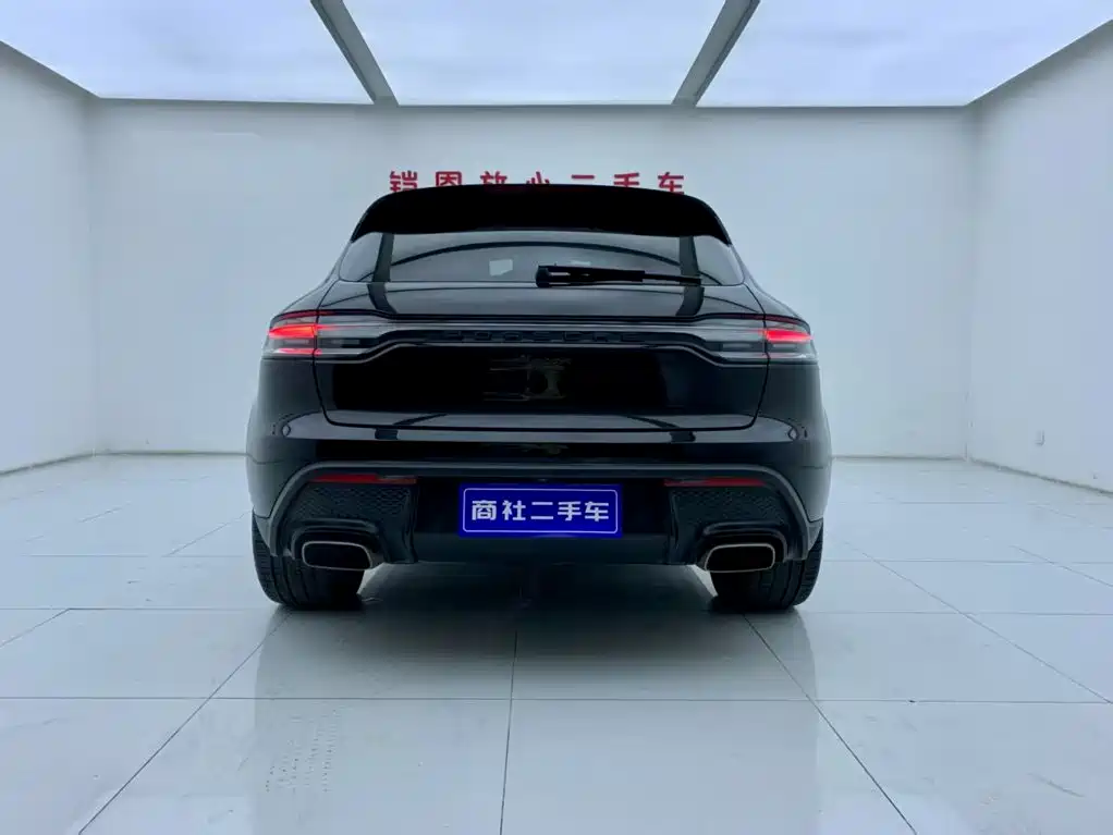 Porsche Macan — миниатюра 4