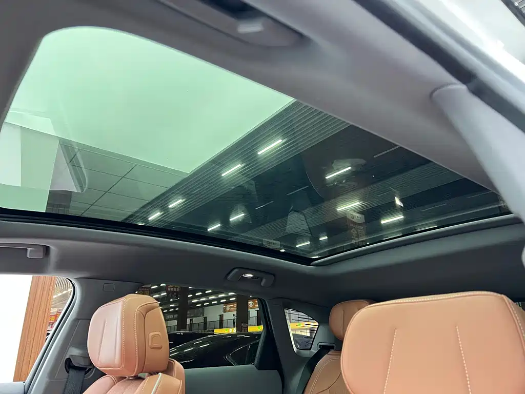 Cadillac IQ — миниатюра 19