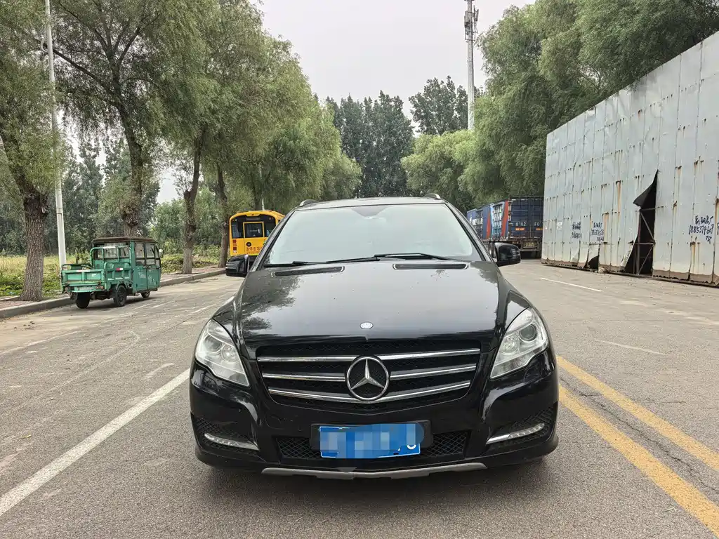 Mercedes-Benz R-Class — миниатюра 2