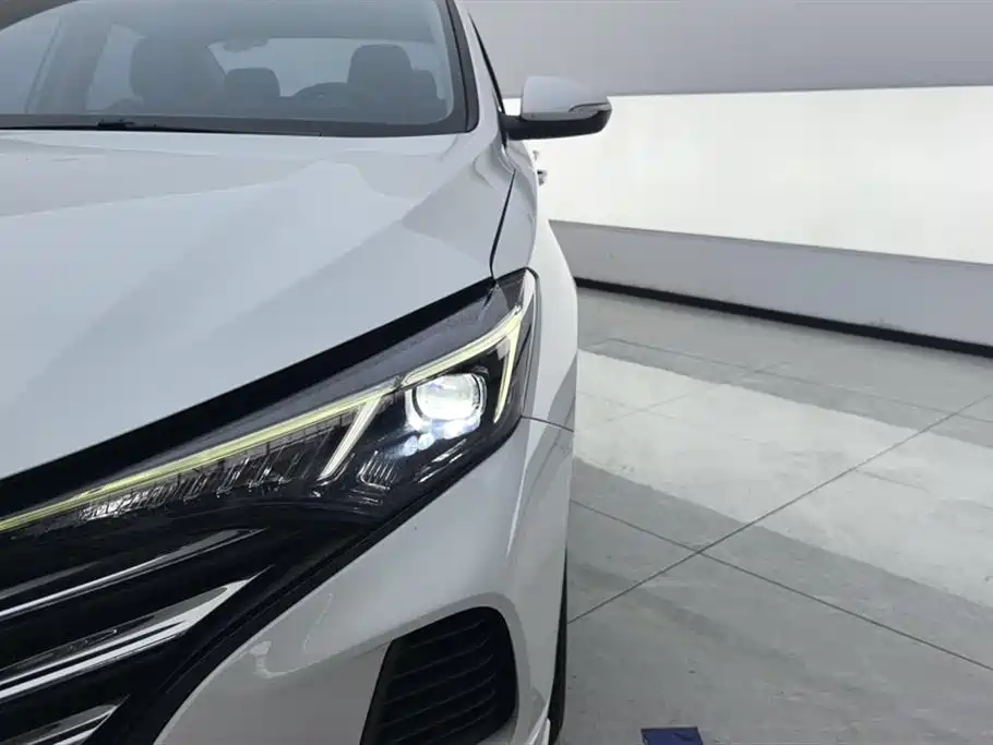 Changan Eado 2022 PLUS 1.6L GDI CVT Luxury