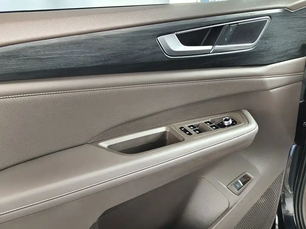 Volkswagen Viloran — миниатюра 13