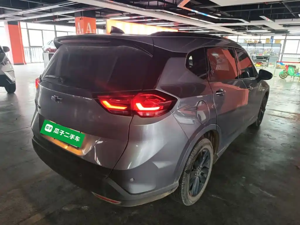 Chevrolet Volando — миниатюра 7