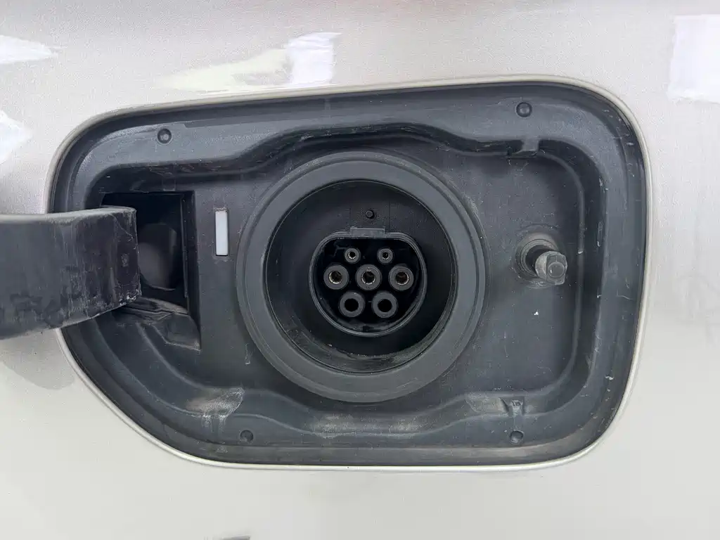 BMW 5 SERIES NEW ENERGY