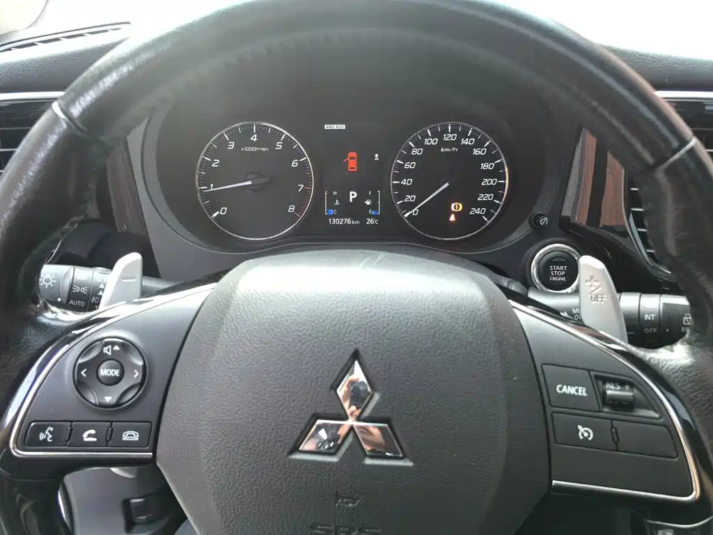 Mitsubishi Outlander — миниатюра 15
