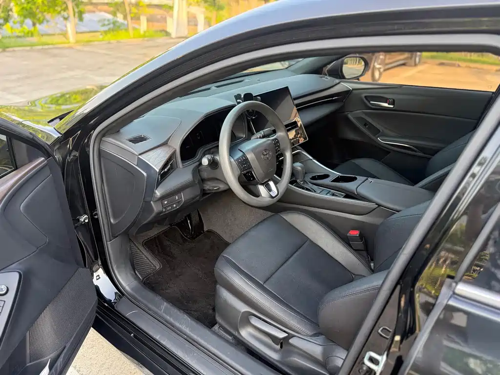 Toyota Avalon — миниатюра 6