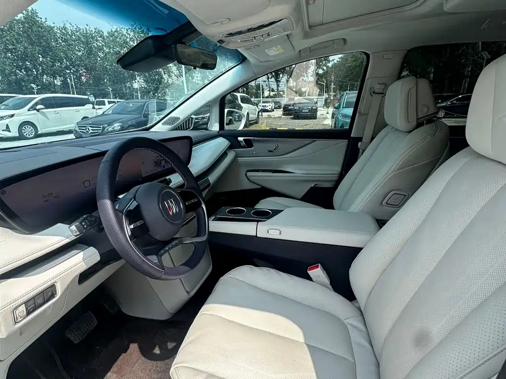 Buick GL8 2026 Premium