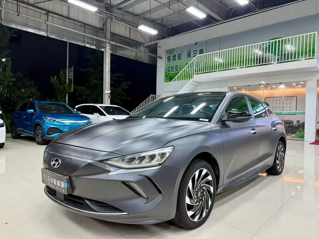 Hyundai Lafesta