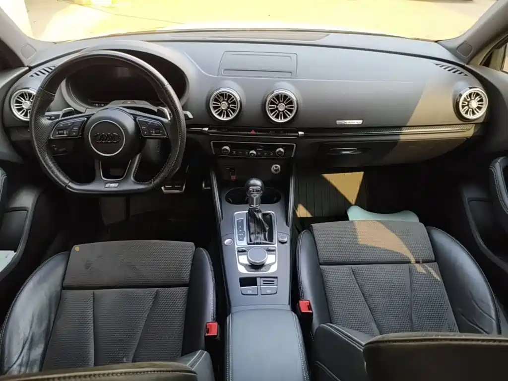 Audi S3 — миниатюра 10