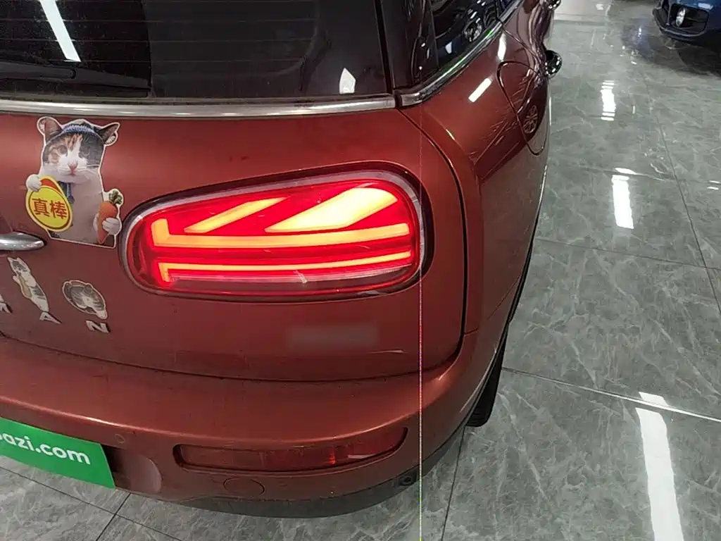 MINI Mini Clubman — миниатюра 8
