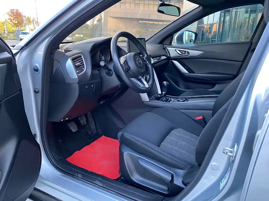 Mazda CX-4 — миниатюра 4