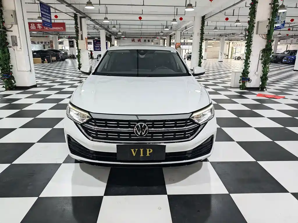 Volkswagen Sagitar — миниатюра 2