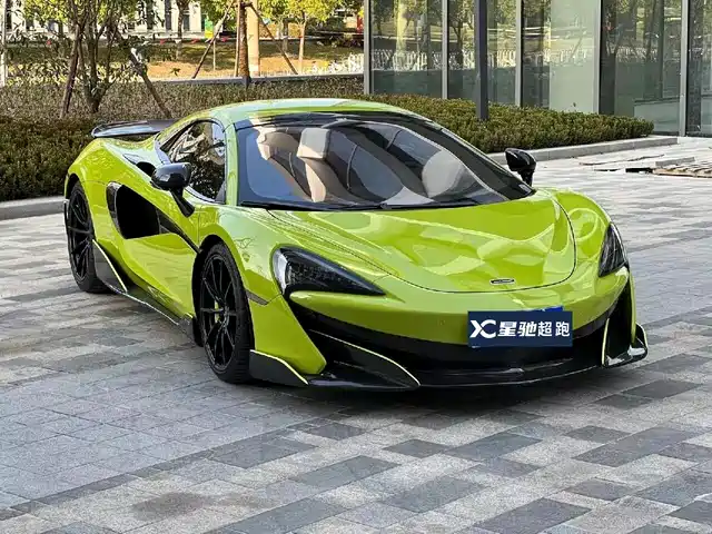 MCLAREN  540C 2017