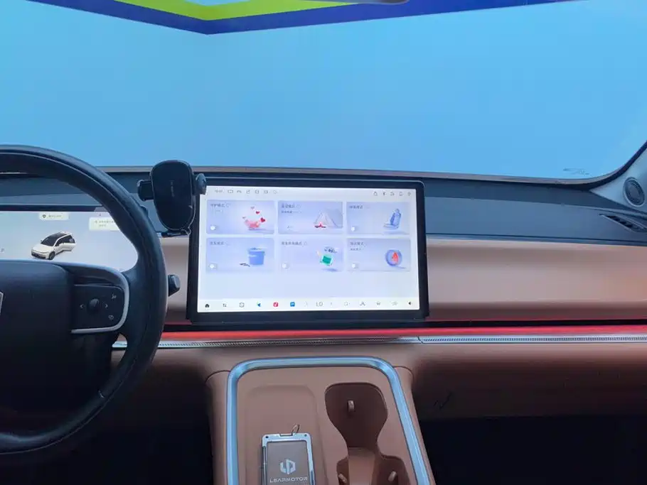 Leapmotor Leapmotor C16 — миниатюра 13