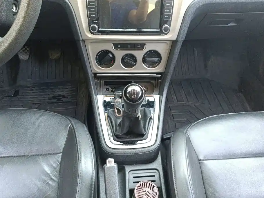 Volkswagen Lavida — миниатюра 16
