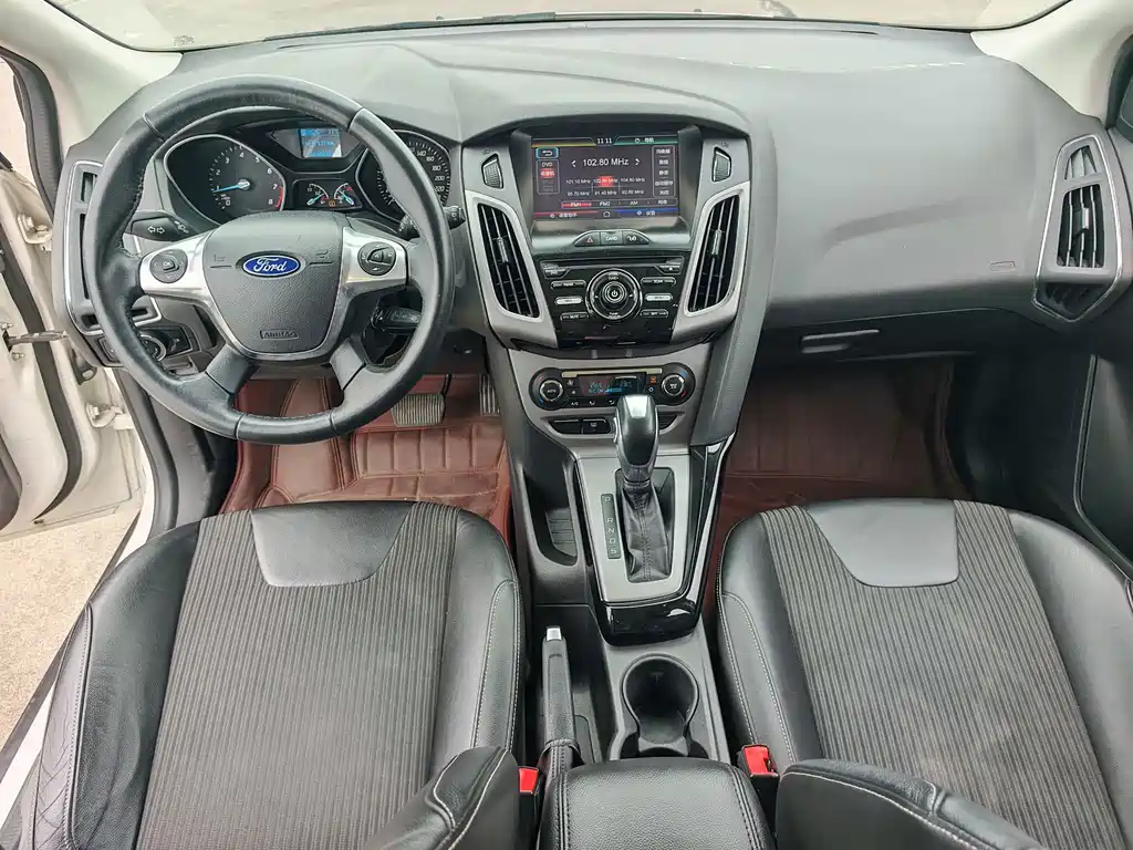 Ford Focus — миниатюра 10