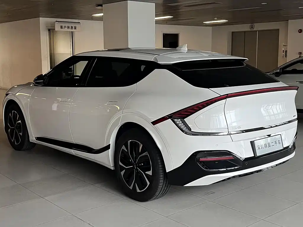 Kia EV6 — миниатюра 4