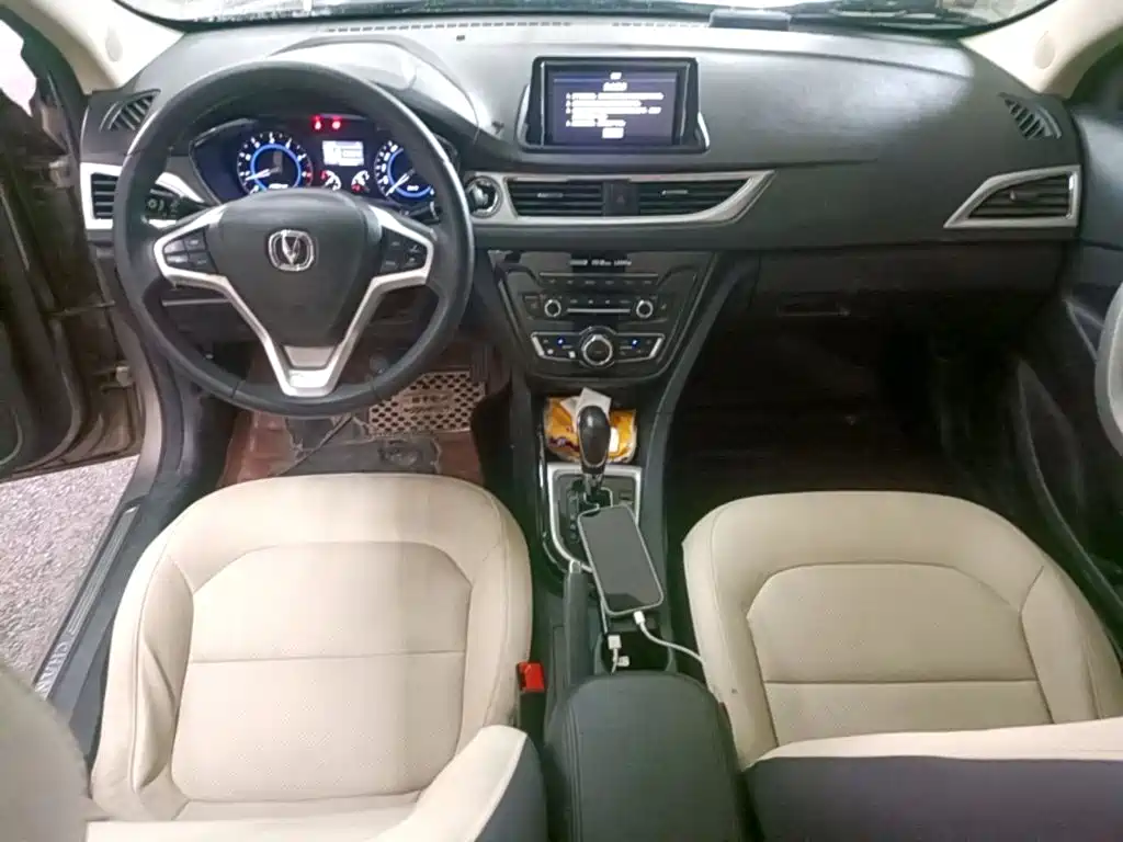Changan V7 — миниатюра 10