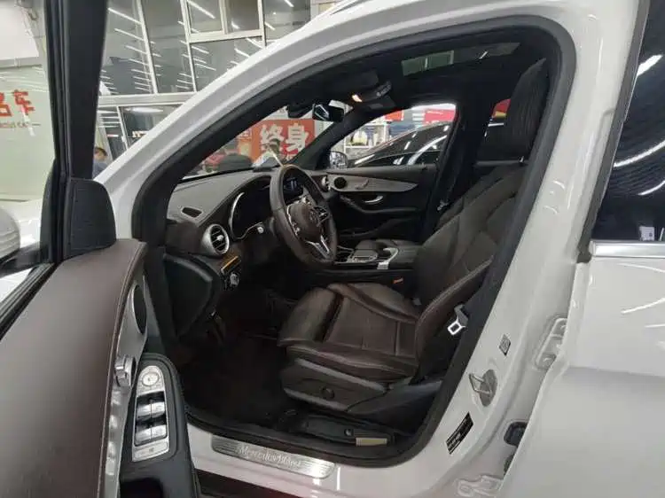 Mercedes-Benz GLC 2022 GLC 260 L 4MATIC
