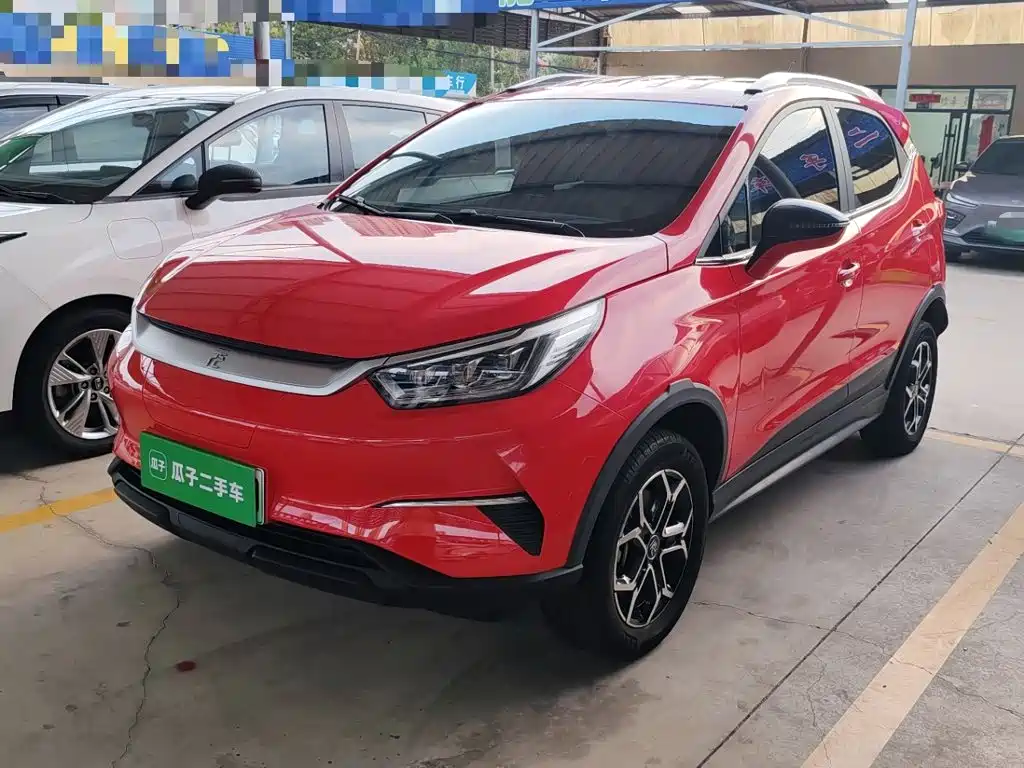 BYD Yuan Pro — миниатюра 2