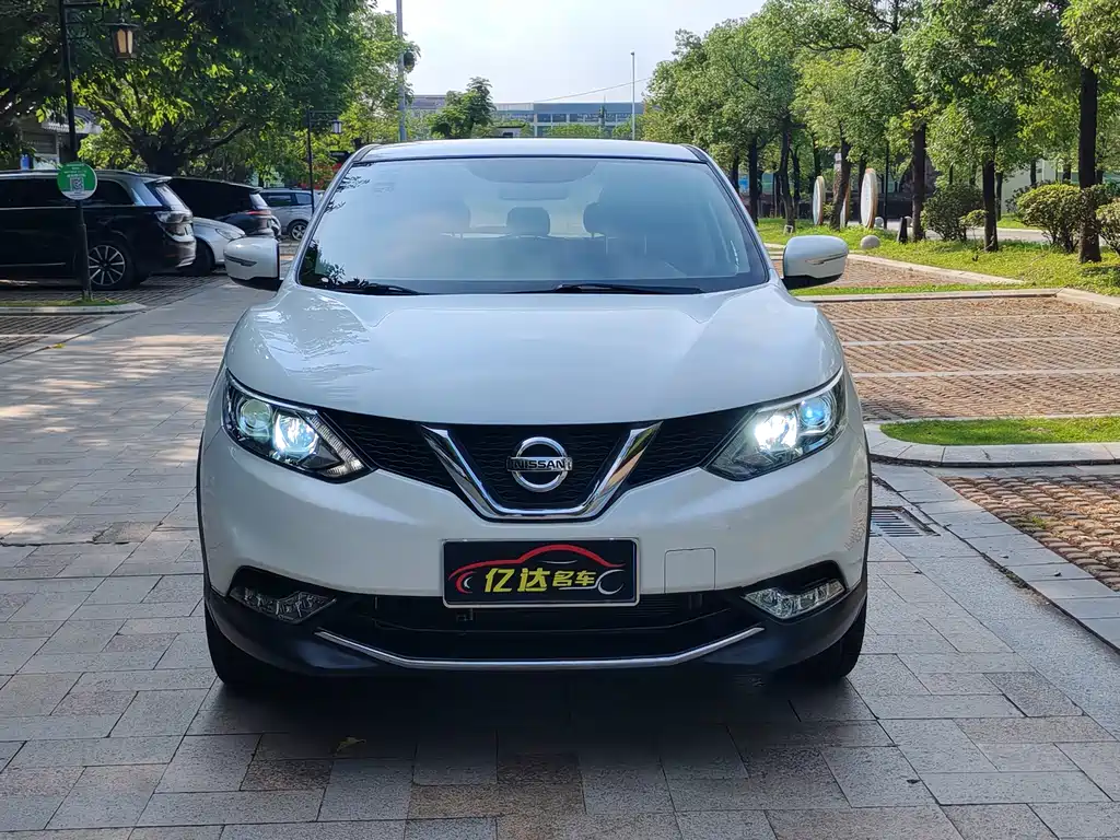 Nissan Qashqai 2017 2.0L CVT Elite V