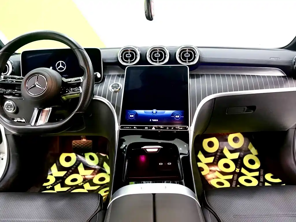 MERCEDES-BENZ C CLASS