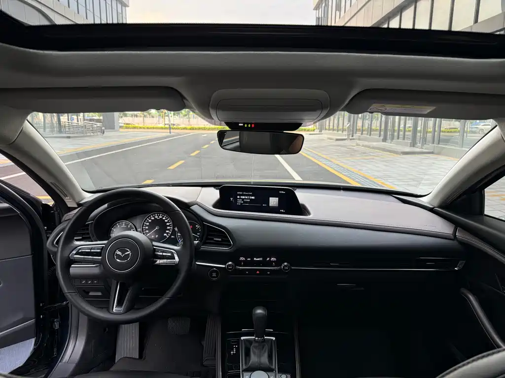 Mazda CX-30 — миниатюра 17