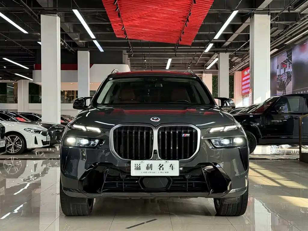 BMW X7 M60i 2023 xDrive M60i