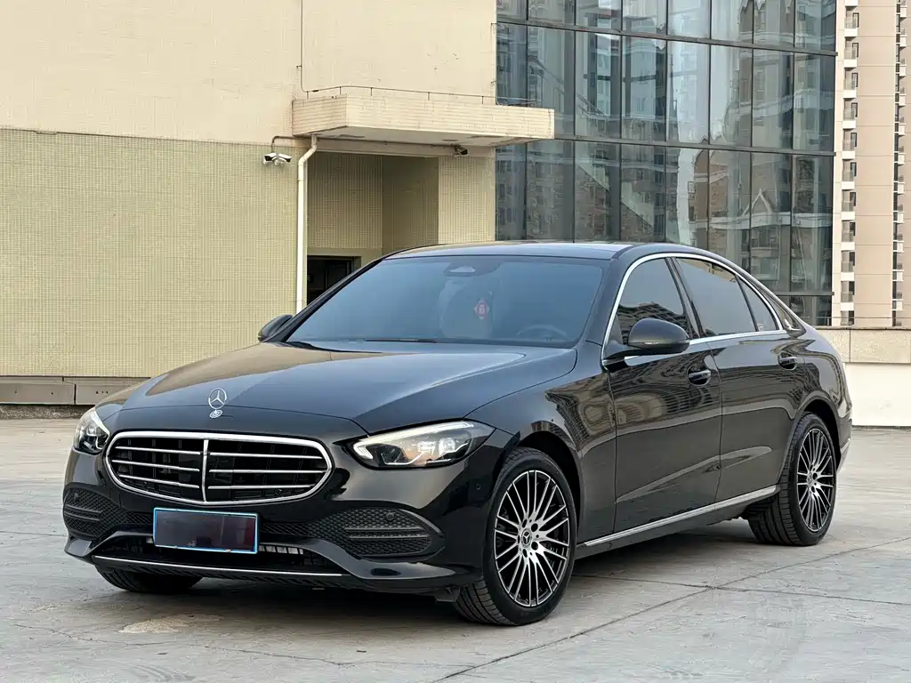 Mercedes-Benz C-Class 2022