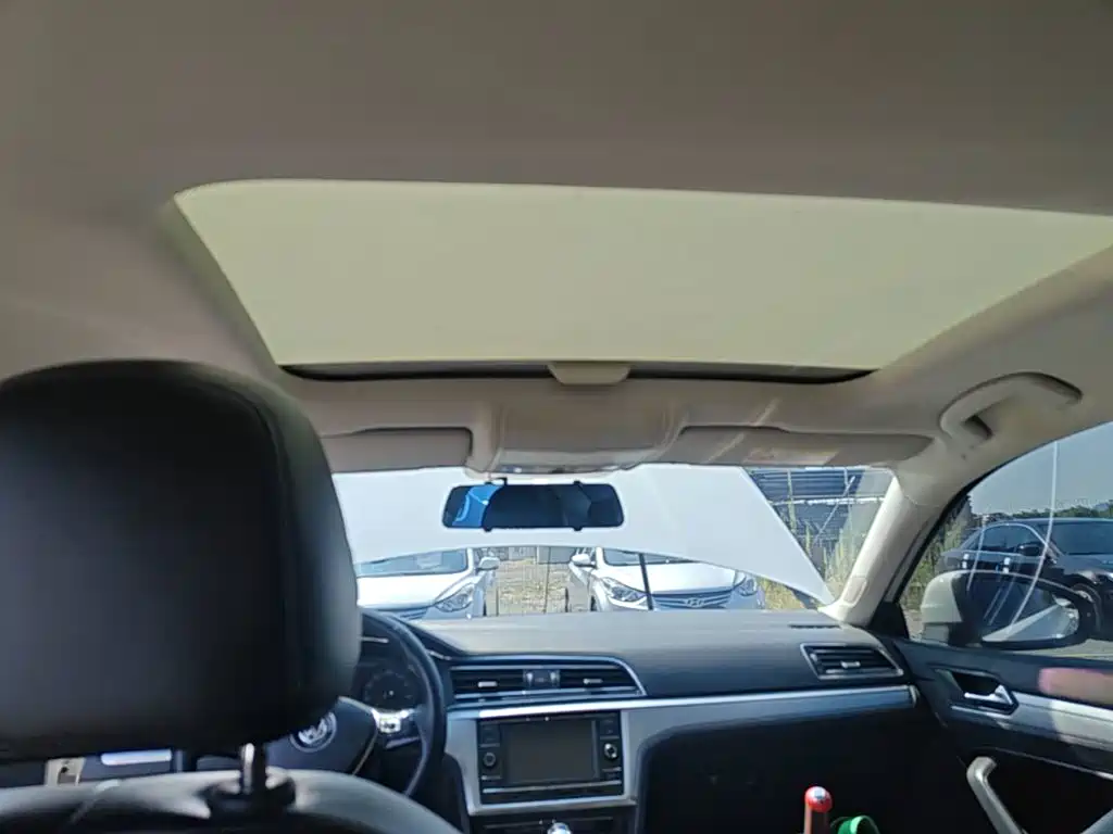 Volkswagen Lamando — миниатюра 18