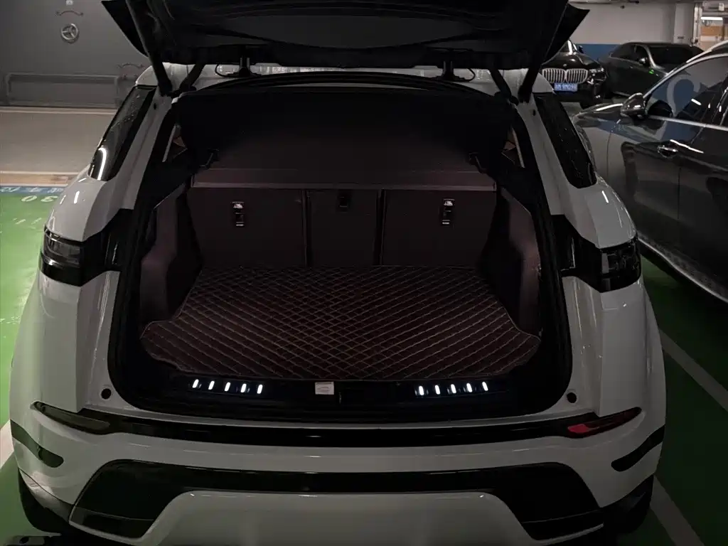 Land Rover Evoque — миниатюра 13