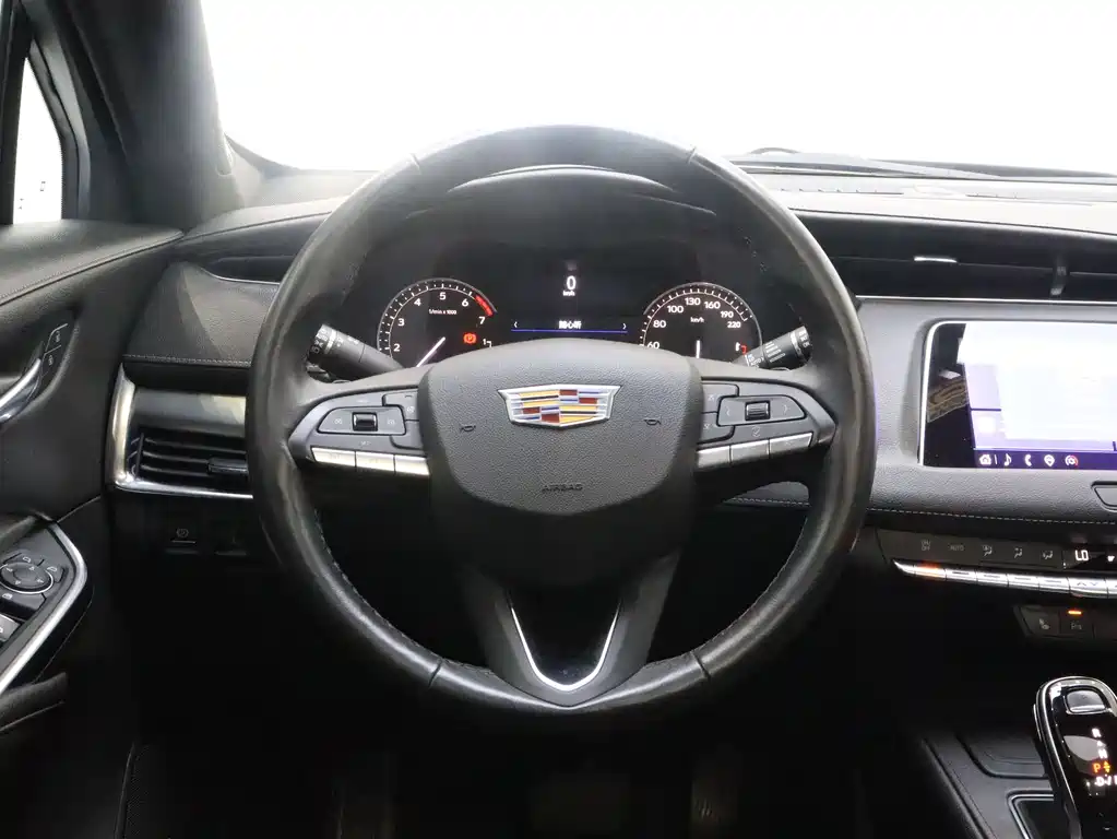 Cadillac XT4 28T 2WD Leading Type, фото 14