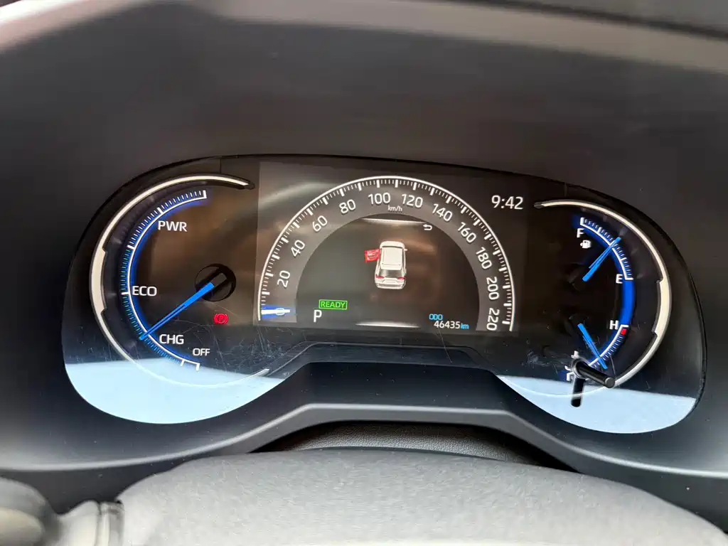 Toyota RAV4 — миниатюра 15