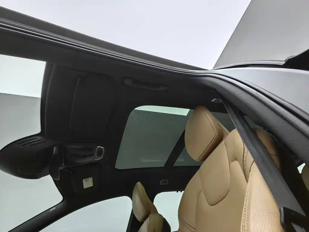Volvo V90 — миниатюра 14