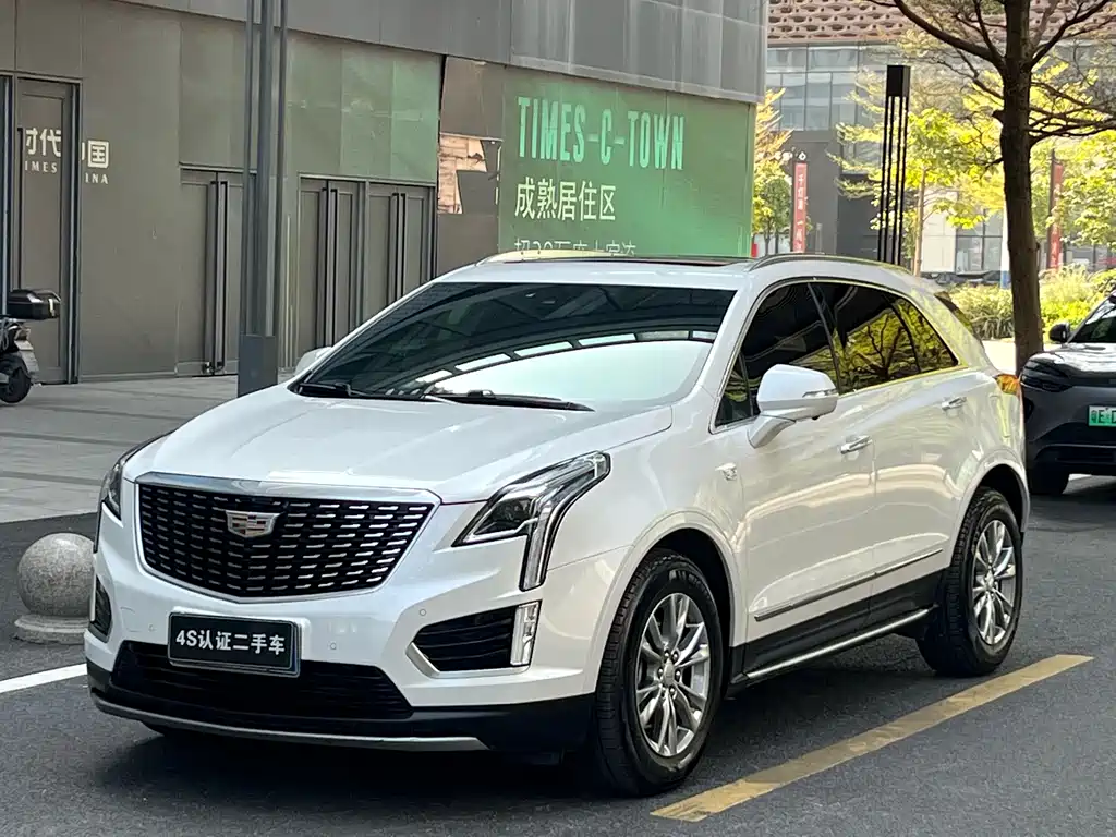CADILLAC XT5