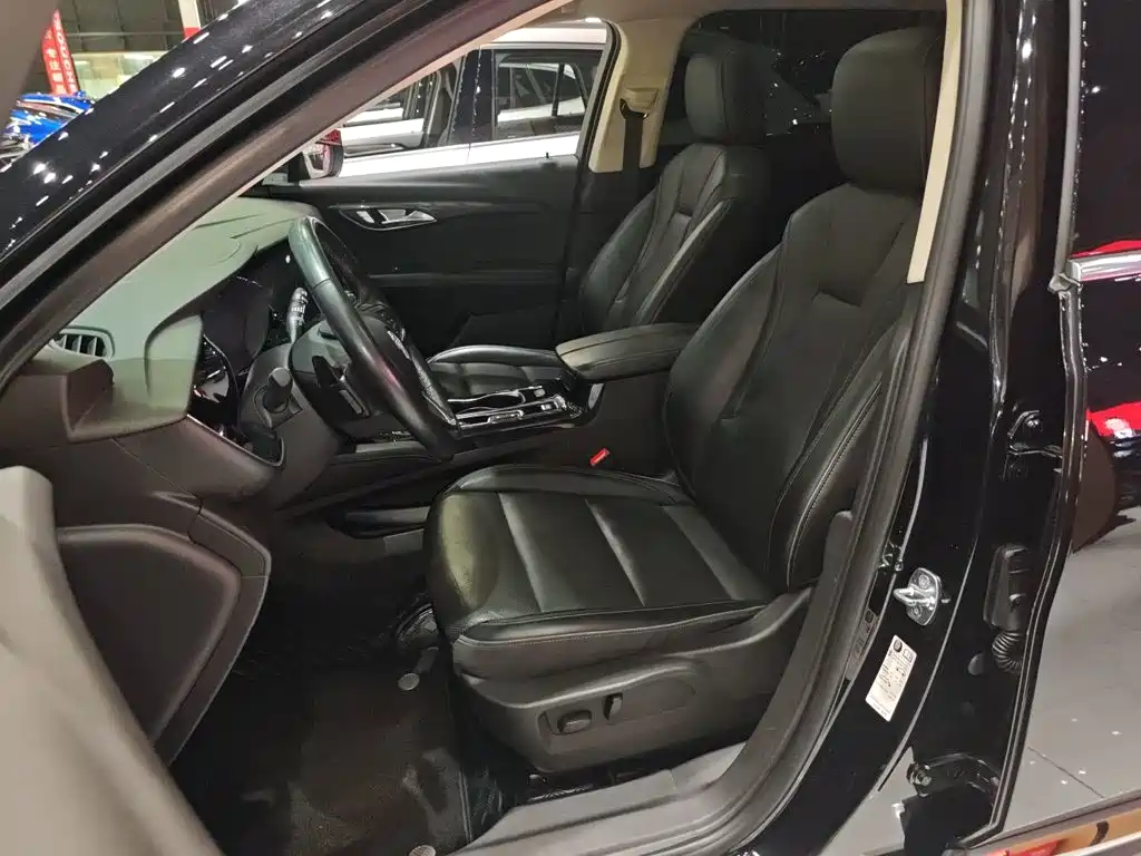 Buick Envision Plus Plus 2023 Plus 652T мест Luxury