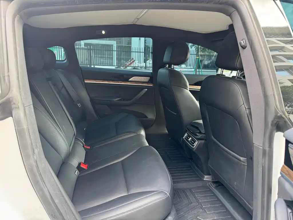 NEZHA AUTOMOBILE NEZHA S