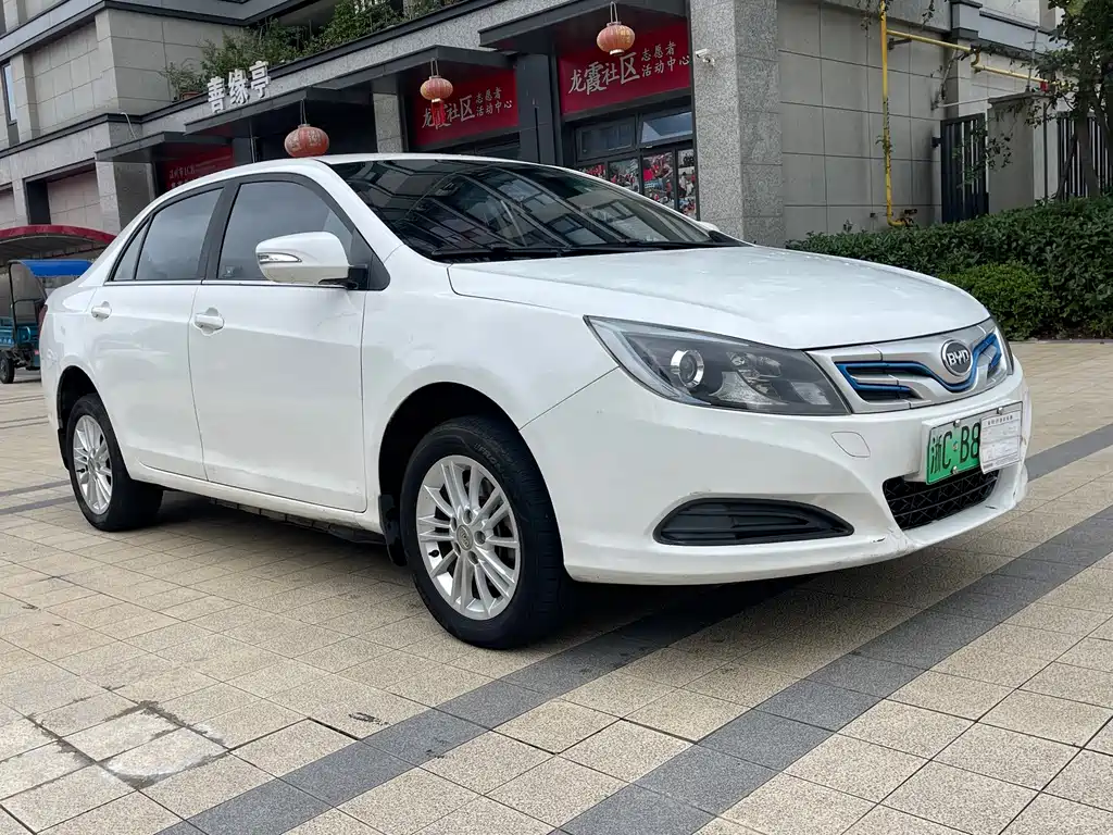 BYD e5 — миниатюра 3