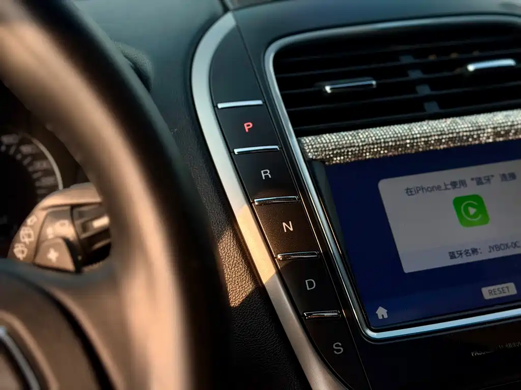 Lincoln MKX — миниатюра 16