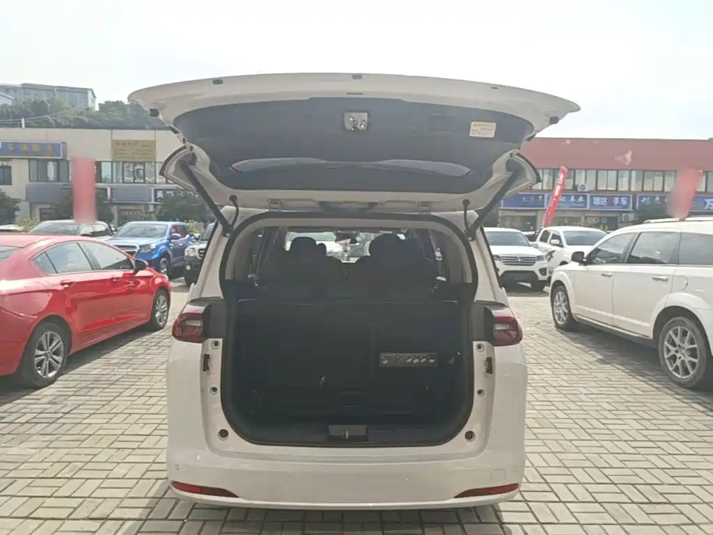 GAC Motor Trumpchi M6 — миниатюра 19